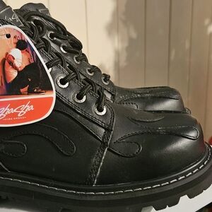 Shasa Men's Classic Tribal Black Boots